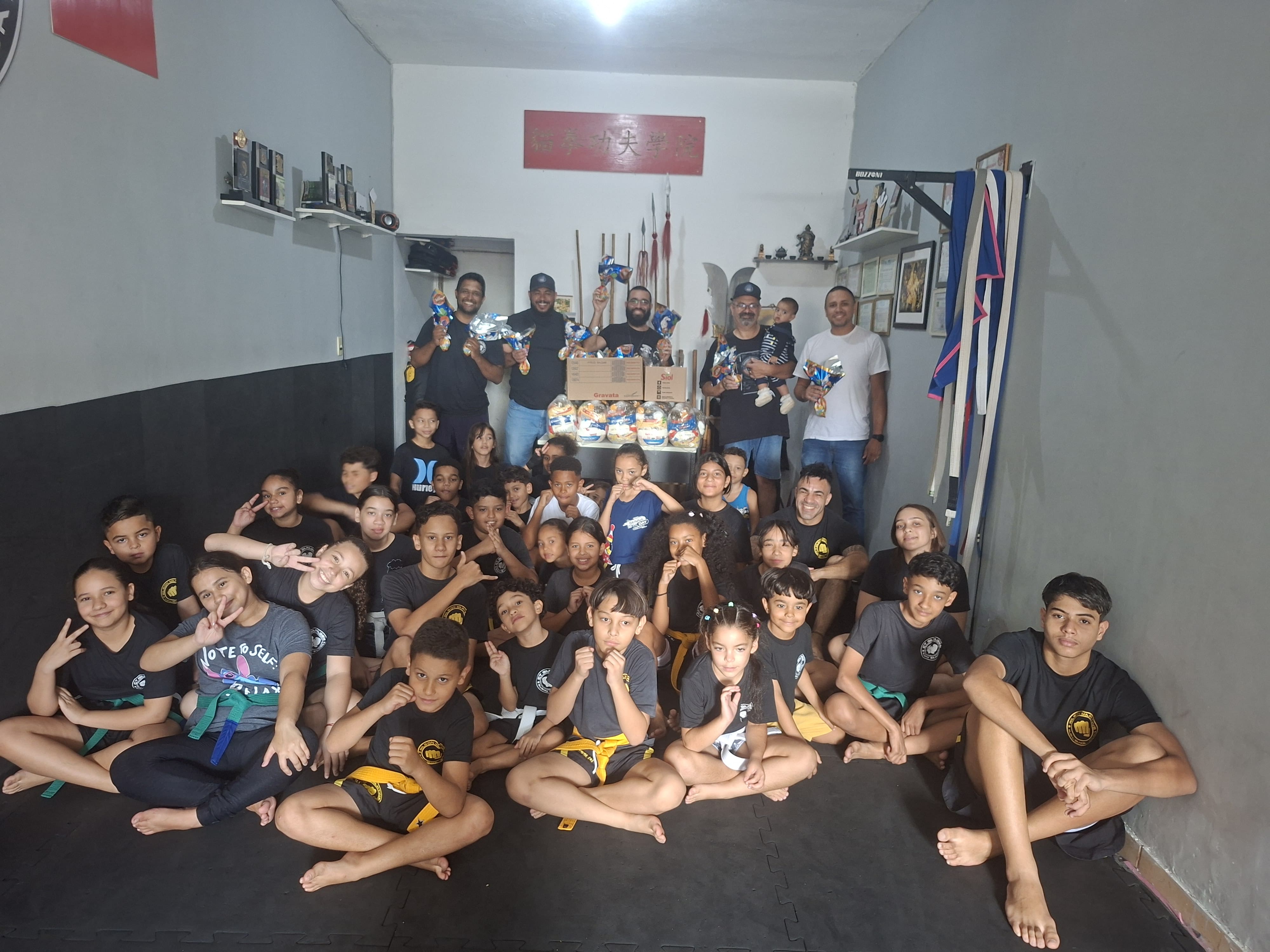 Solidariedade que transforma: União Maçônica Paulista realiza ação de Páscoa no CT Garagem